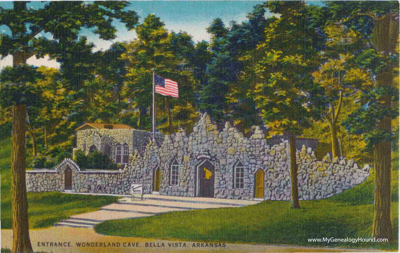 Bella Vista, Arkansas, Entrance to Wonderland Cave, vintage postcard photo
