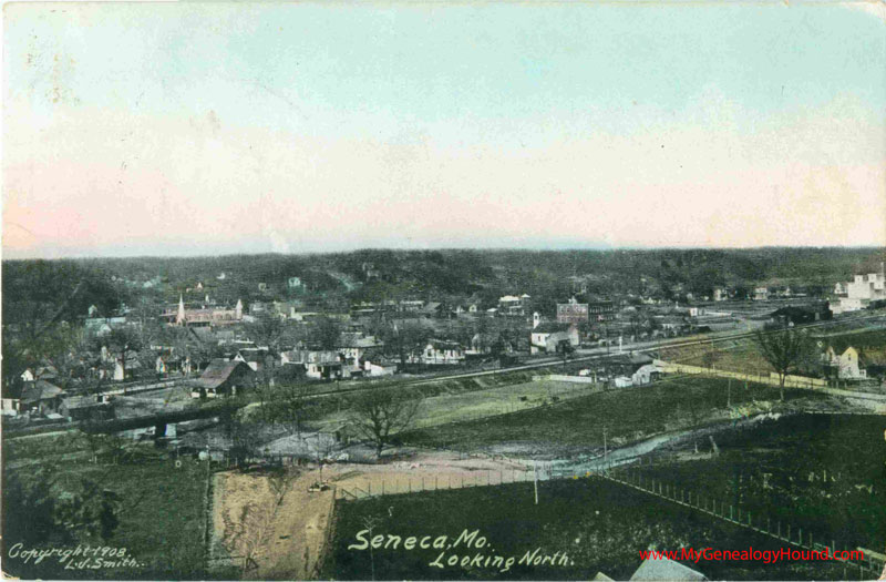 Seneca, Missouri, Looking North, vintage postcard, historical photo